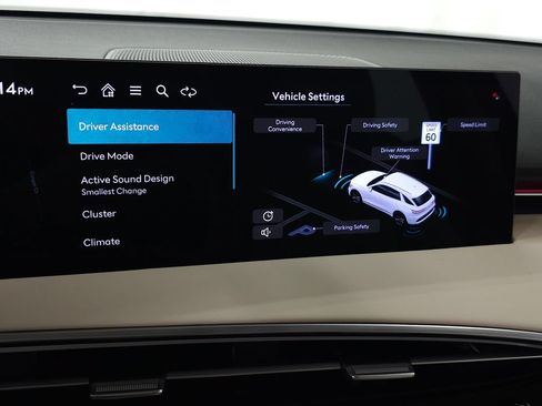 New 2026 Genesis GV70 2.5T AWD/4WD image 18