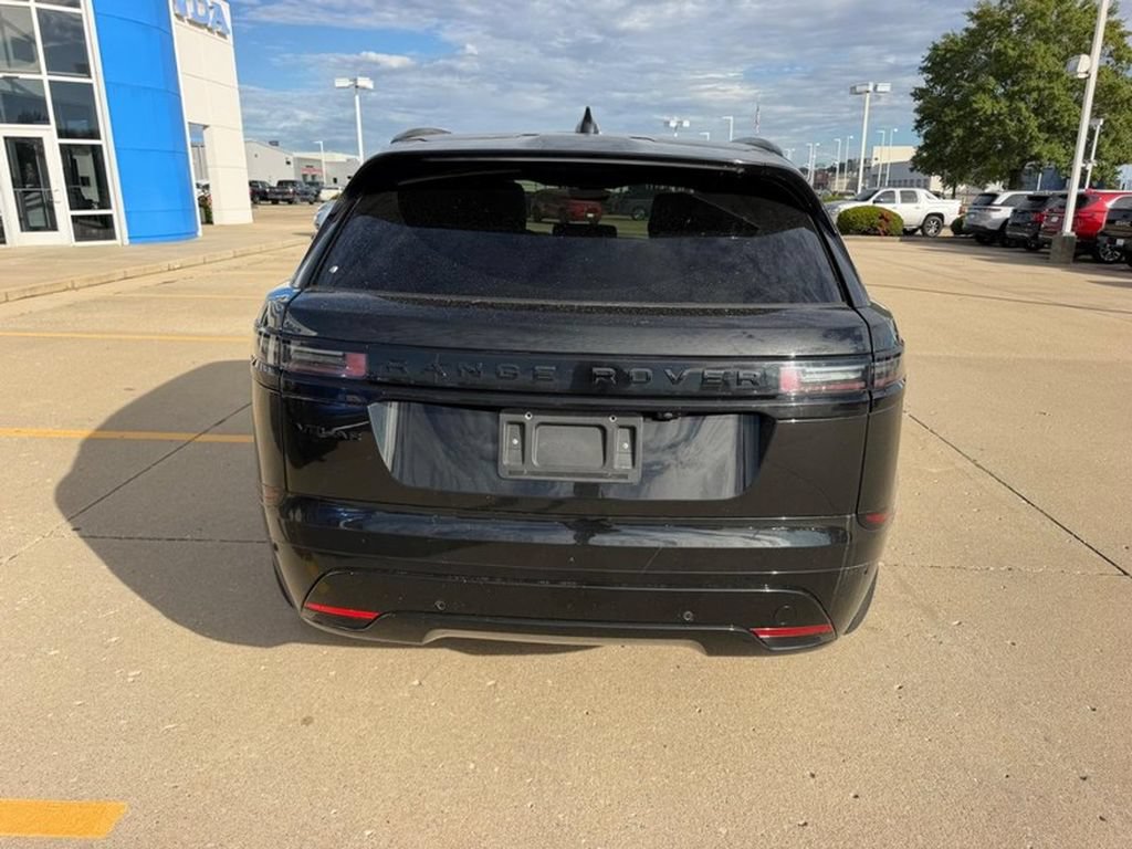 Used 2025 Land Rover Range Rover Velar Dynamic SE AWD/4WD image 3