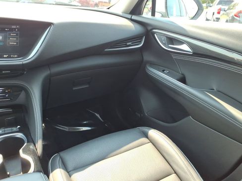 Used 2021 Buick Envision Essence w/ Technology Package I AWD/4WD image 12