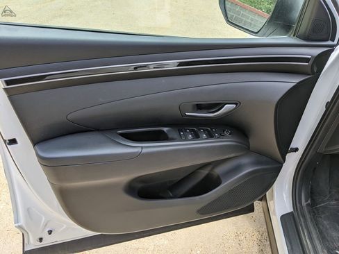 Used 2023 Hyundai Tucson SEL AWD/4WD image 9