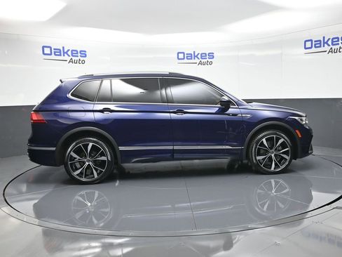 Used 2022 Volkswagen Tiguan SEL R-Line image 8