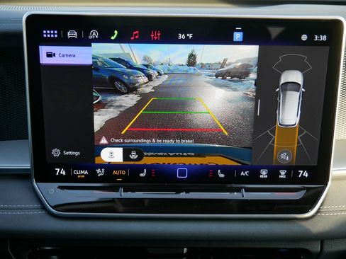 New 2026 Volkswagen Tiguan SE image 10