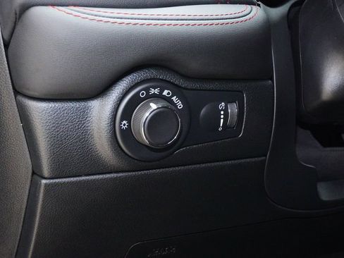 Used 2025 Dodge Durango R/T AWD/4WD image 25