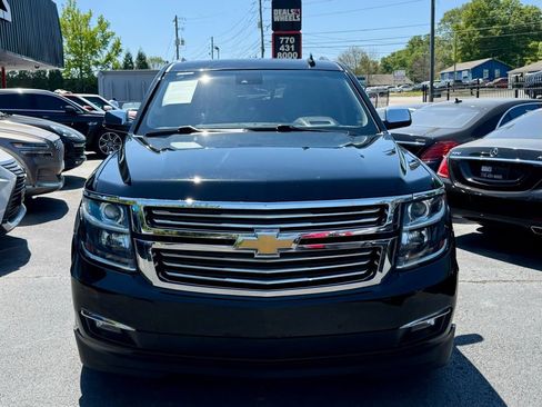 Used 2019 Chevrolet Tahoe Premier AWD/4WD image 2