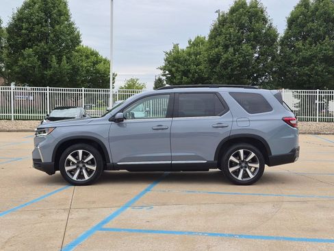 Used 2023 Honda Pilot Elite image 9