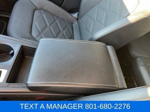 Used 2024 Volkswagen Atlas SE AWD/4WD image 21