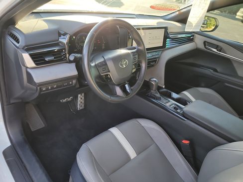 Certified 2025 Toyota Camry SE image 18