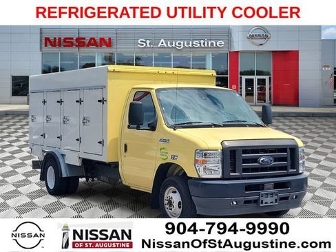 Used 2021 Ford E-450 and Econoline 450 Super Duty RWD image 1