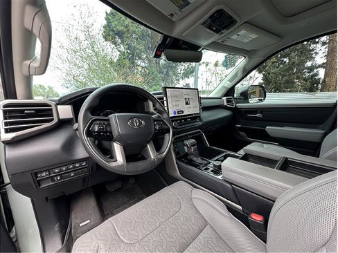 Used 2024 Toyota Tundra Limited w/ Power Package AWD/4WD image 14