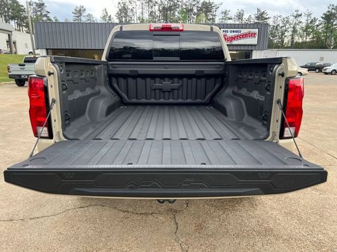 Used 2024 Chevrolet Colorado Trail Boss w/ Safety Package image 20