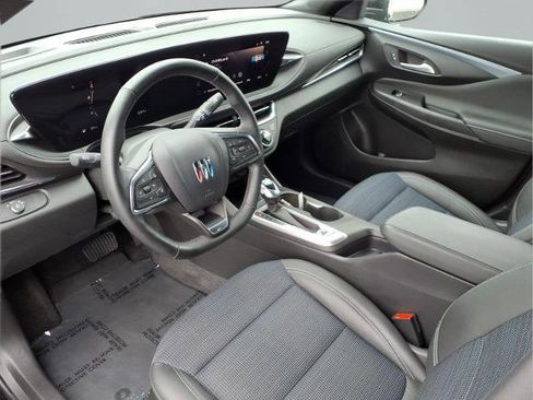 Used 2024 Buick Envista Preferred w/ Convenience I Package FWD image 20