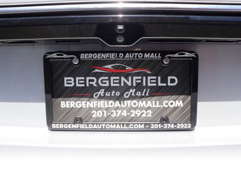 Used 2024 Jeep Wagoneer L Series II w/ Flexible Seating Group AWD/4WD image 72