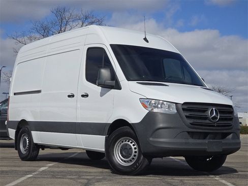 Used 2024 Mercedes-Benz Sprinter 144 Cargo image 2