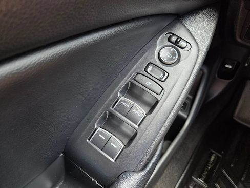 Used 2018 Honda Accord EX-L image 19