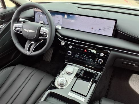 New 2025 Genesis G80 2.5T image 12