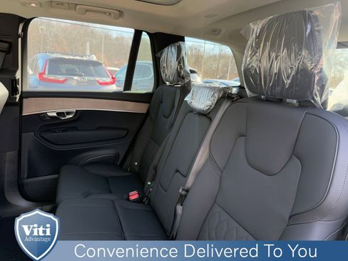 New 2026 Volvo XC90 B6 Plus w/ Protection Package Premier image 14