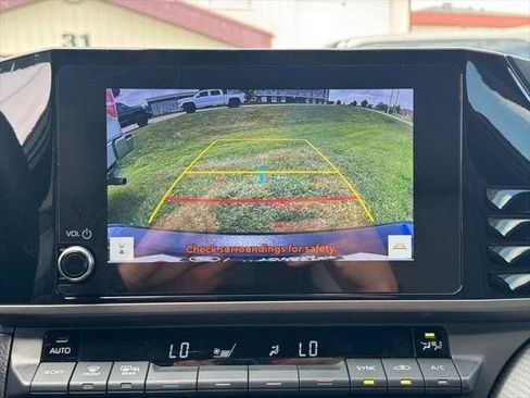 Used 2025 Toyota Camry SE w/ Convenience Package FWD image 52