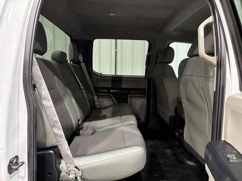Used 2019 Ford F250 XL w/ Power Equipment Group AWD/4WD image 14