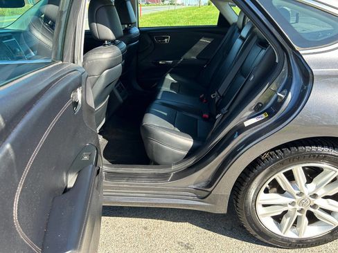 Used 2014 Toyota Avalon XLE image 13