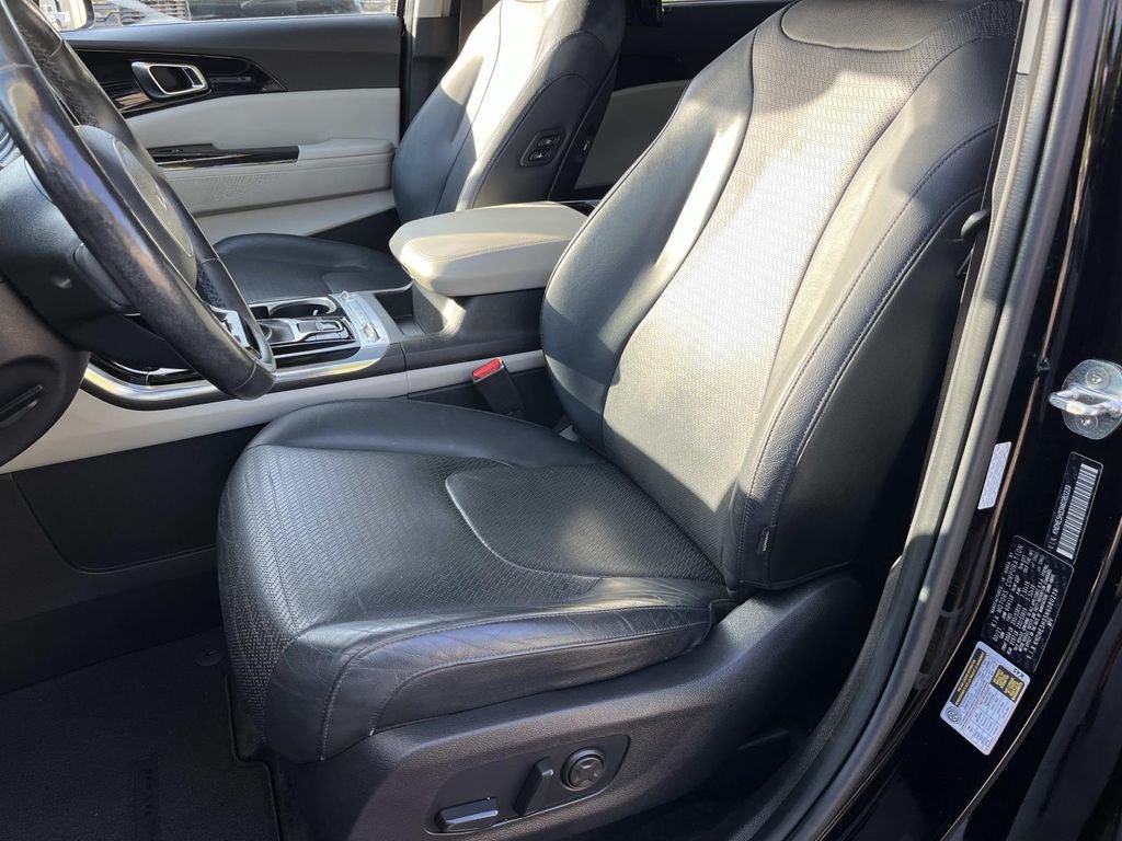 Used 2022 Kia Carnival SX Prestige FWD image 41