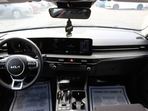 Used 2025 Kia K5 LXS FWD image 18