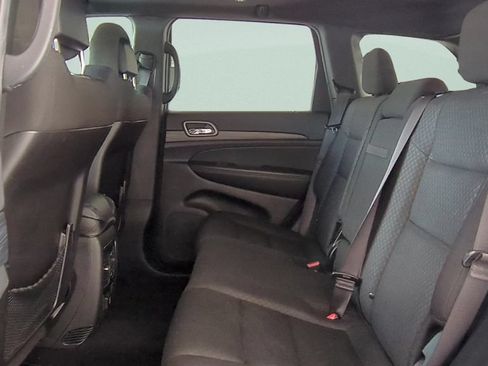 Used 2021 Jeep Grand Cherokee Freedom Edition AWD/4WD image 10