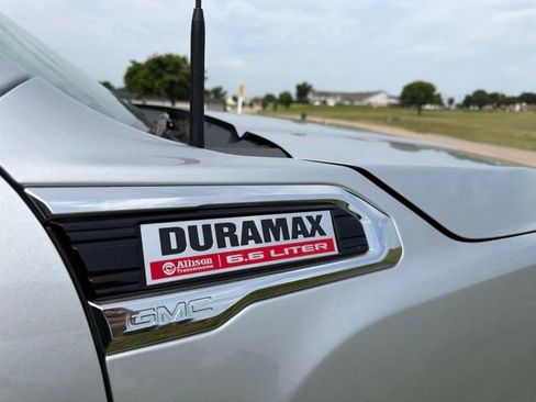 Used 2023 GMC Sierra 2500 Denali AWD/4WD image 14