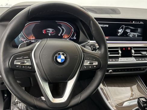 Used 2022 BMW X5 xDrive40i w/ Parking Assistance Package image 22