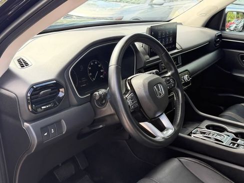 Certified 2024 Honda Pilot Touring image 13