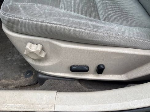 Used 2012 Ford Fusion SE FWD image 16
