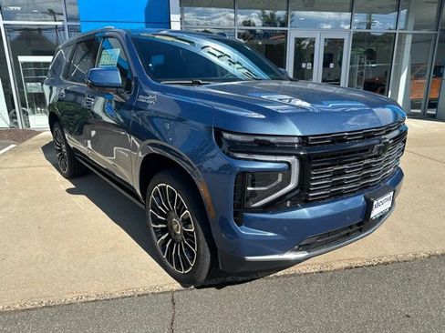 New 2026 Chevrolet Tahoe High Country AWD/4WD image 7