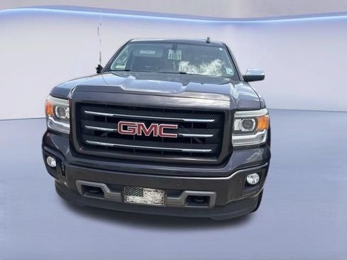 Used 2015 GMC Sierra 1500 SLT w/ All-Terrain Package AWD/4WD image 3