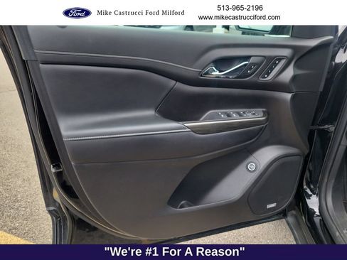 Used 2020 GMC Acadia SLT w/ Driver Alert Package II FWD image 23