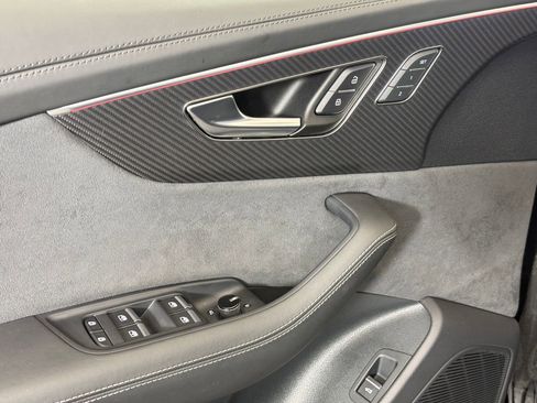 Certified 2023 Audi RS Q8 image 13