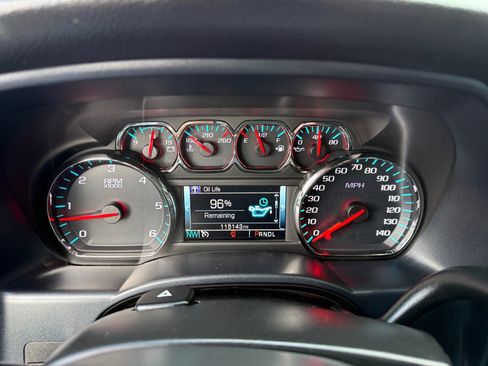 Used 2018 Chevrolet Silverado 1500 LT w/ All Star Edition image 33