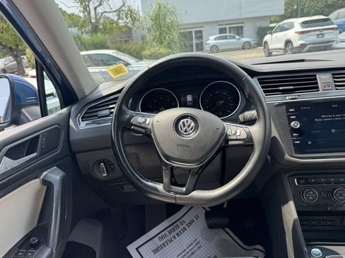 Used 2019 Volkswagen Tiguan SE w/ Panoramic Sunroof Package AWD/4WD image 15