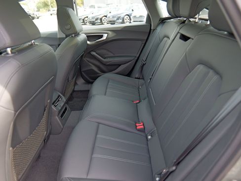 New 2025 Audi A5 2.0T Premium image 28