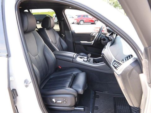 Used 2020 BMW X5 xDrive40i w/ M Sport Package AWD/4WD image 31