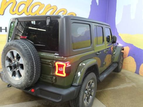 Used 2020 Jeep Wrangler Unlimited Sahara AWD/4WD image 6