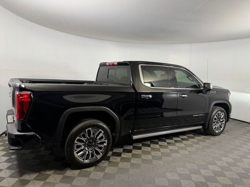 Used 2023 GMC Sierra 1500 Denali Ultimate AWD/4WD image 8
