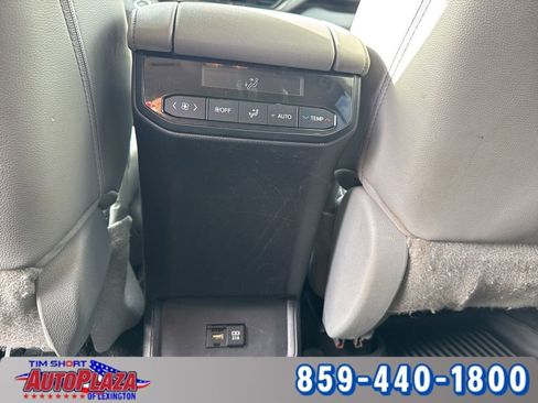 Used 2021 Toyota Highlander XLE image 47