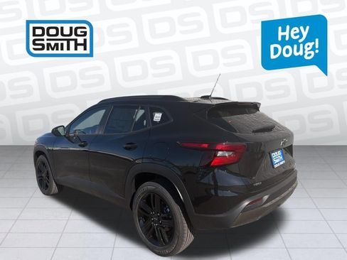 New 2026 Chevrolet Trax ACTIV w/ Sunroof Package image 25