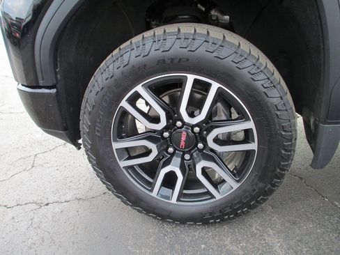 Used 2019 GMC Sierra 1500 AT4 w/ AT4 Premium Package image 13