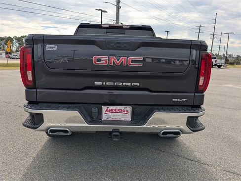 Used 2023 GMC Sierra 1500 SLT w/ SLT Premium Package image 5