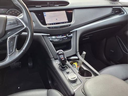 Used 2023 Cadillac XT5 Premium Luxury image 6