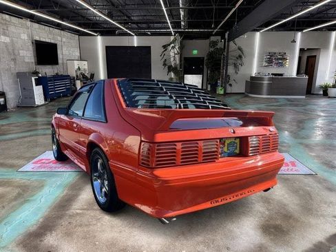 Used 1992 Ford Mustang GT image 4