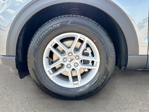 New 2026 Ford Explorer Active w/ Active Comfort Package RWD image 31