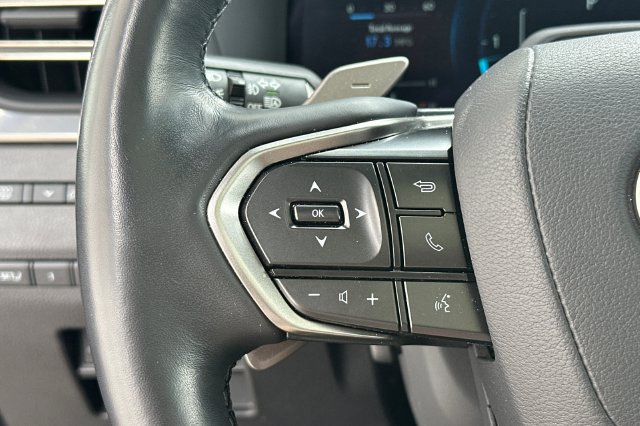 Used 2024 Lexus GX 550 w/ Accessory Package (Z1) AWD/4WD image 30