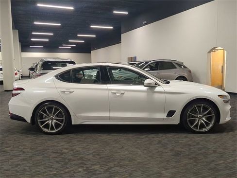 Used 2022 Genesis G70 2.0T w/ Prestige Package image 3