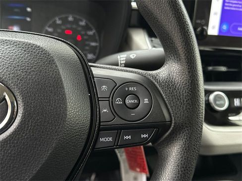 Certified 2024 Toyota Corolla LE image 25